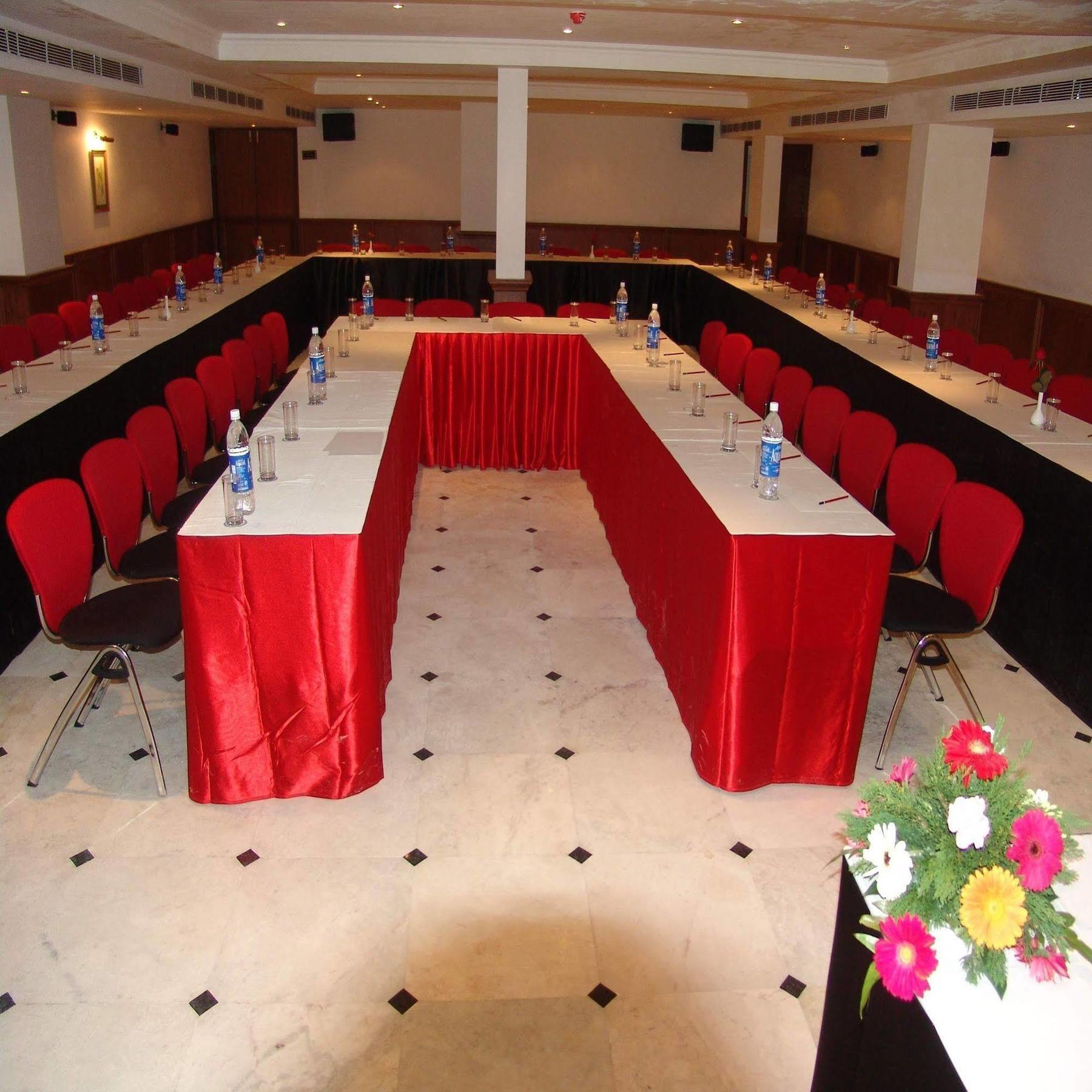 The Royal Plaza Gangtok Ξενοδοχείο Εξωτερικό φωτογραφία